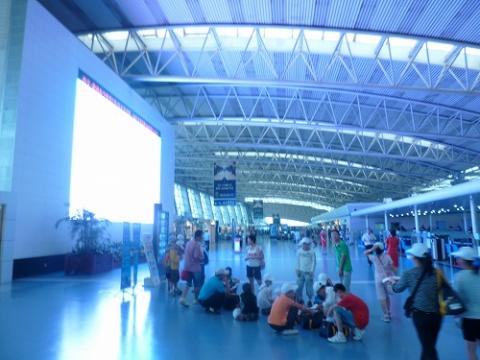 西安咸陽国際空港 23